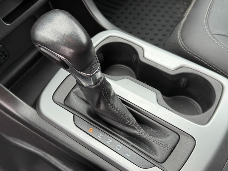 Chevrolet Colorado Vehicle Full-screen Gallery Image 20