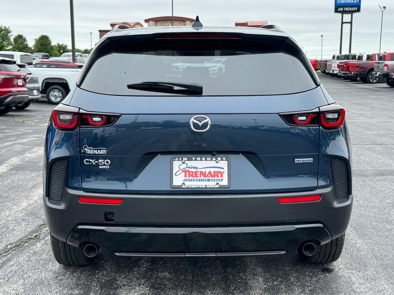 Mazda CX-50 Hybrid Vehicle Image 04
