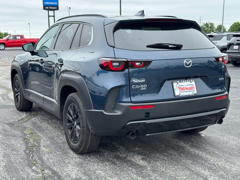Mazda CX-50 Hybrid Vehicle Image 06