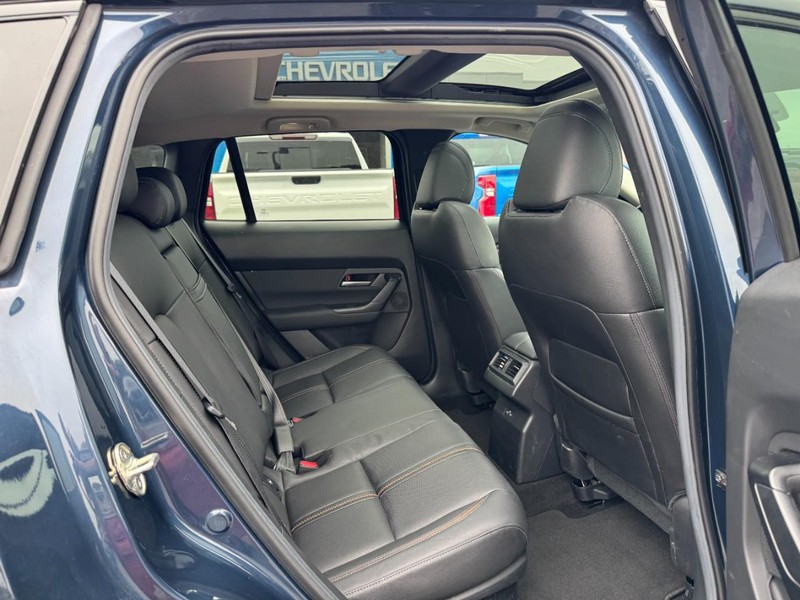 Mazda CX-50 Hybrid Vehicle Image 10