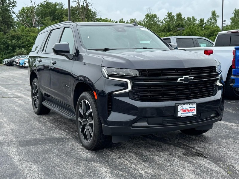 Chevrolet Tahoe Vehicle Image 02