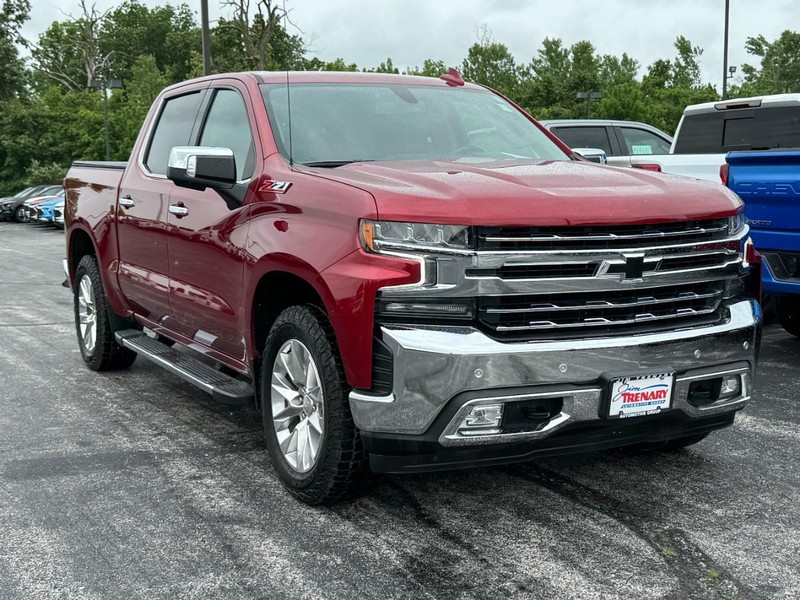 Chevrolet Silverado 1500 LTD Vehicle Image 02