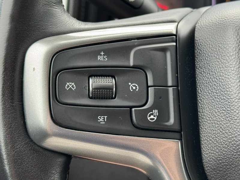 Chevrolet Silverado 1500 LTD Vehicle Image 17