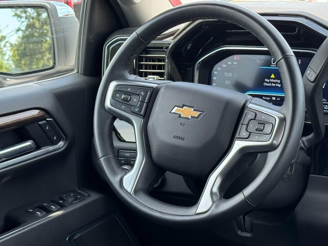 2025 Chevrolet Silverado 1500 LT - Photo 12