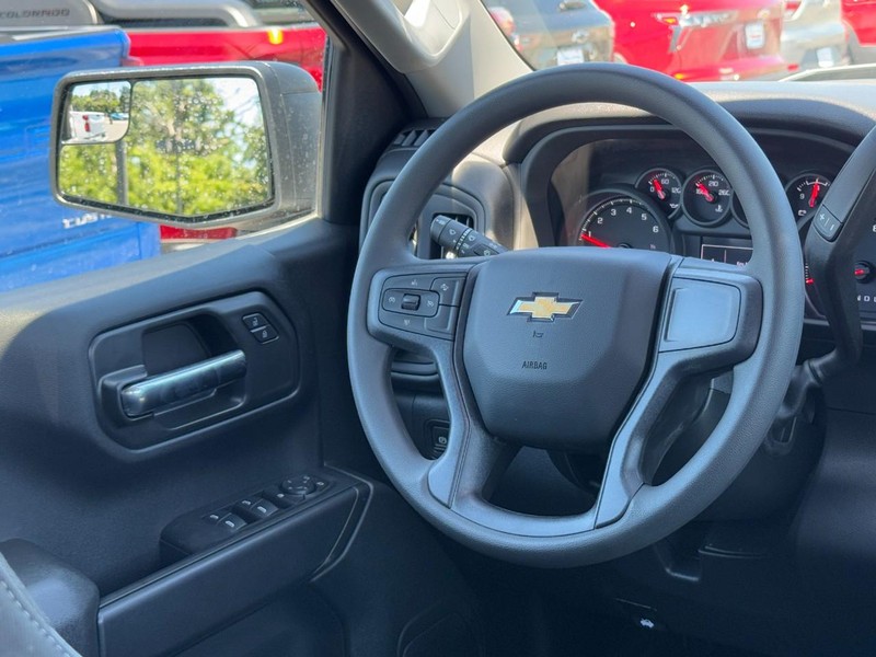 Chevrolet Silverado 1500 Vehicle Image 07
