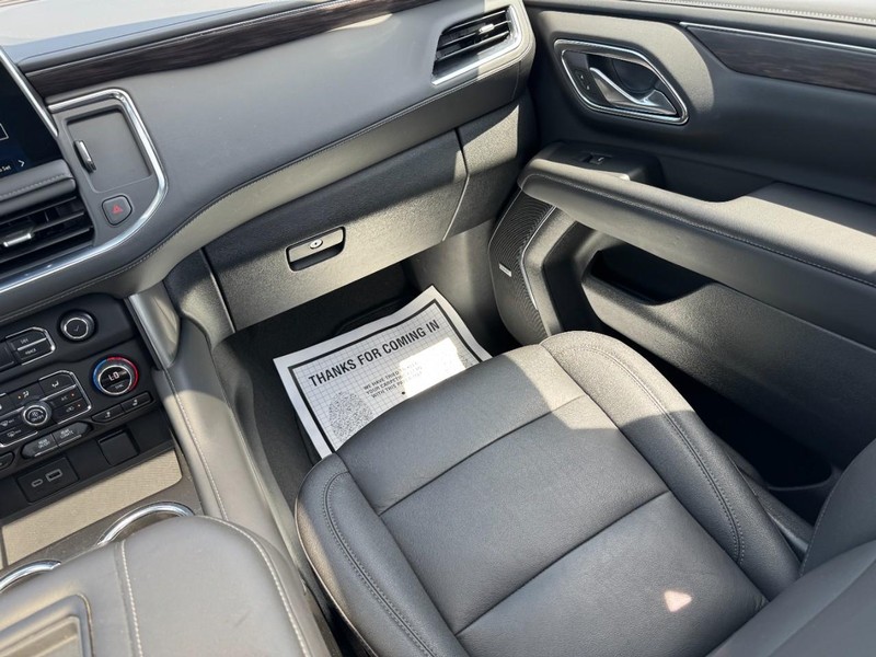 Chevrolet Tahoe Vehicle Image 16