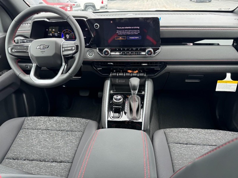 Chevrolet Colorado Vehicle Image 06