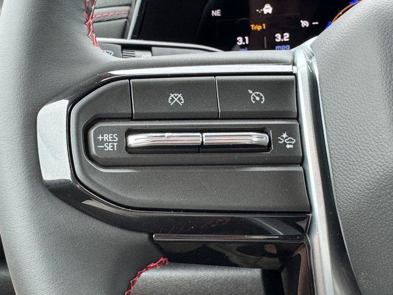 Chevrolet Colorado Vehicle Image 10