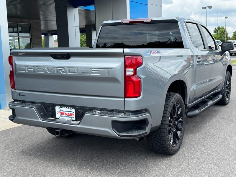 Chevrolet Silverado 1500 Vehicle Image 03