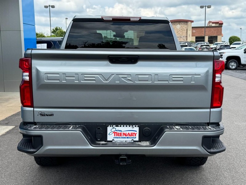 Chevrolet Silverado 1500 Vehicle Image 04