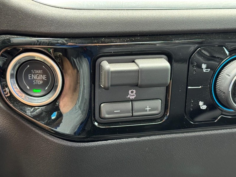 Chevrolet Silverado 1500 Vehicle Image 19