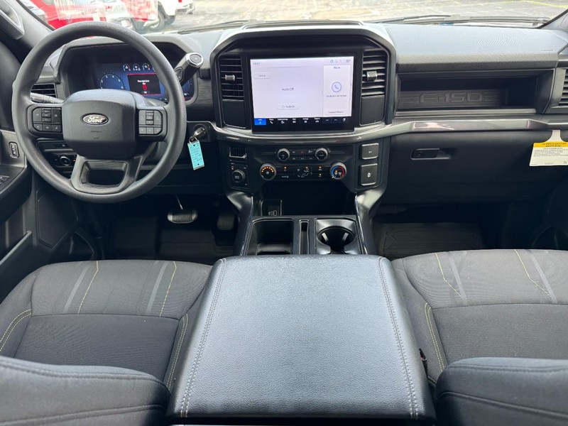 Ford F-150 Vehicle Image 11