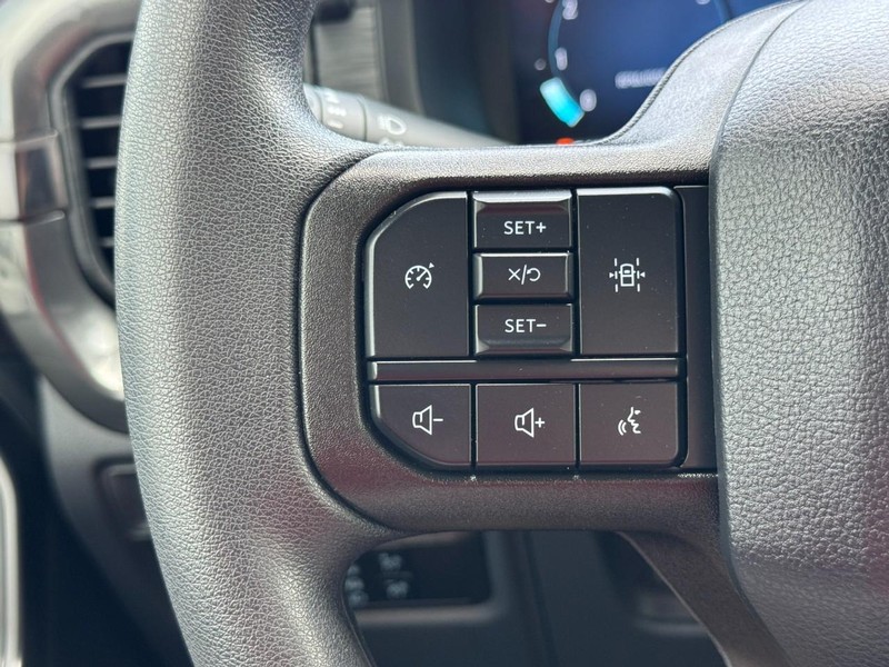 Ford F-150 Vehicle Image 16