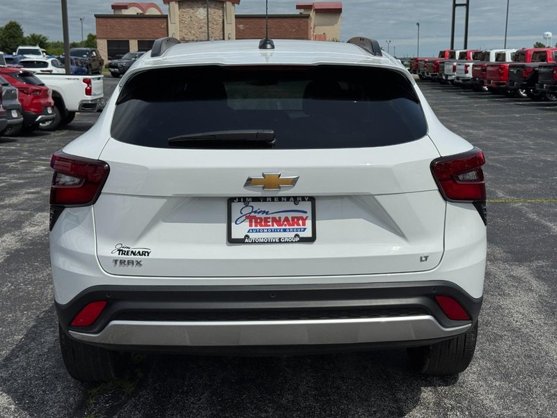Chevrolet Trax Vehicle Image 04