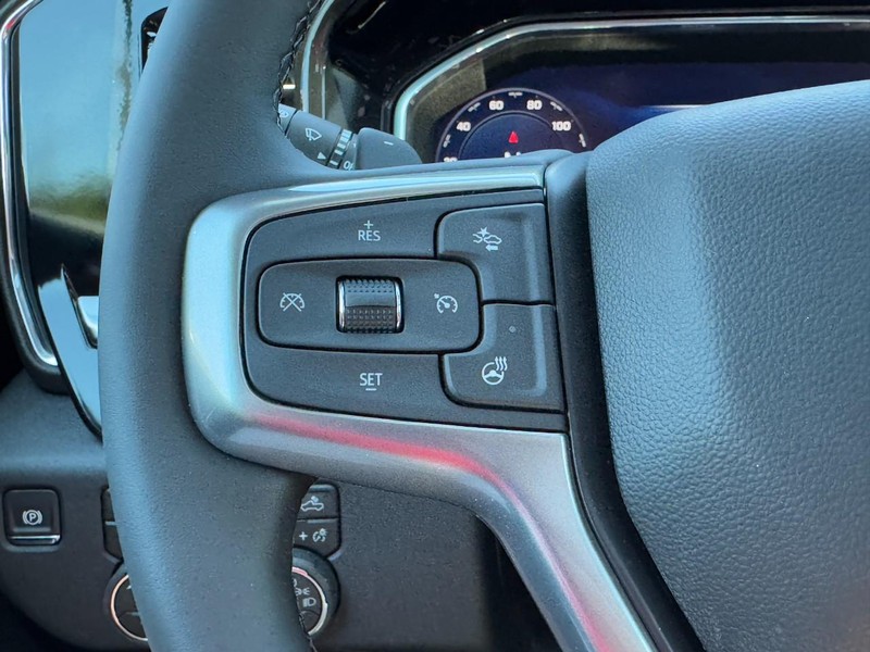 Chevrolet Silverado 1500 Vehicle Image 10