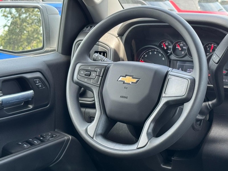 Chevrolet Silverado 1500 Vehicle Image 07