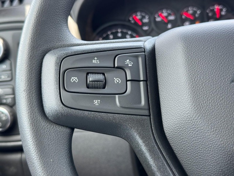 Chevrolet Silverado 1500 Vehicle Image 10