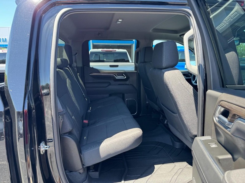 Chevrolet Silverado 1500 Vehicle Image 10