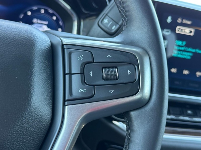 Chevrolet Silverado 1500 Vehicle Image 16