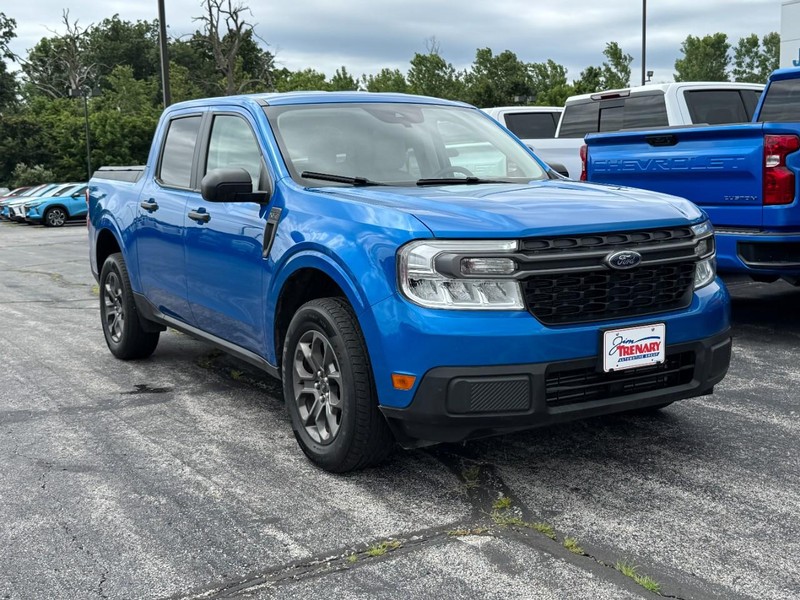Ford Maverick Vehicle Image 02