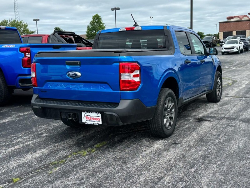 Ford Maverick Vehicle Image 03