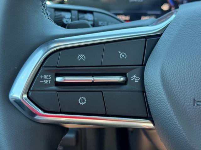 2026 Chevrolet Suburban Premier - Photo 11