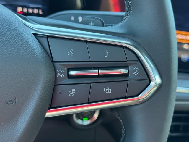 2026 Chevrolet Suburban Premier - Photo 12