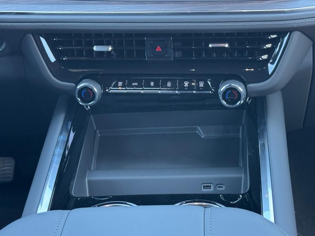 2026 Chevrolet Tahoe LS - Photo 9