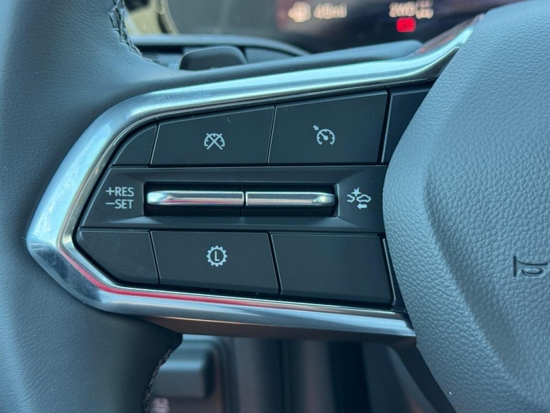 Chevrolet Tahoe Vehicle Image 10