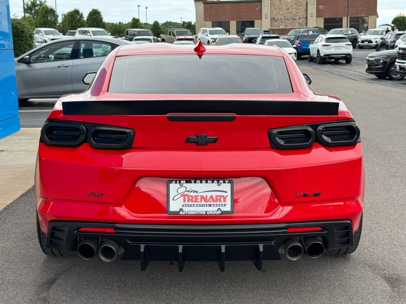 Chevrolet Camaro Vehicle Image 04
