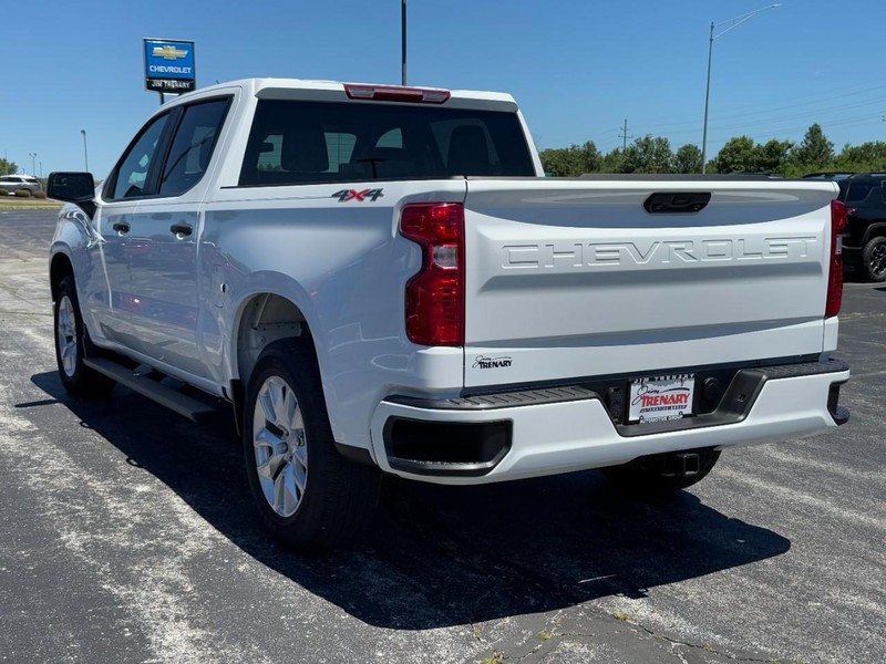 Chevrolet Silverado 1500 Vehicle Image 06