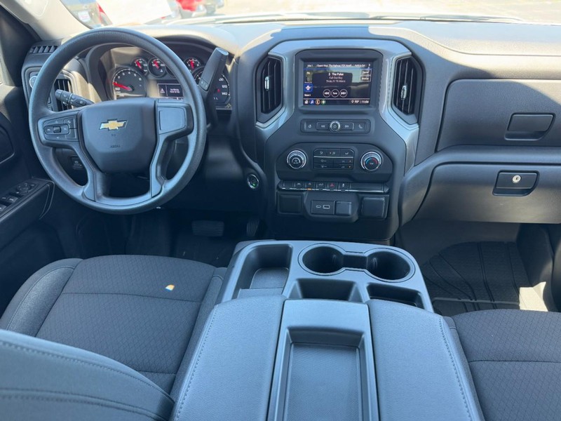 Chevrolet Silverado 1500 Vehicle Image 11