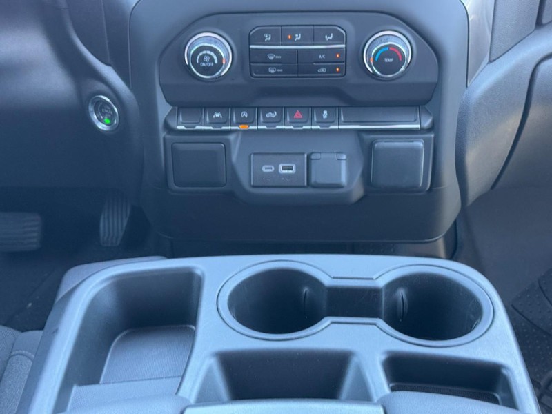 Chevrolet Silverado 1500 Vehicle Image 14