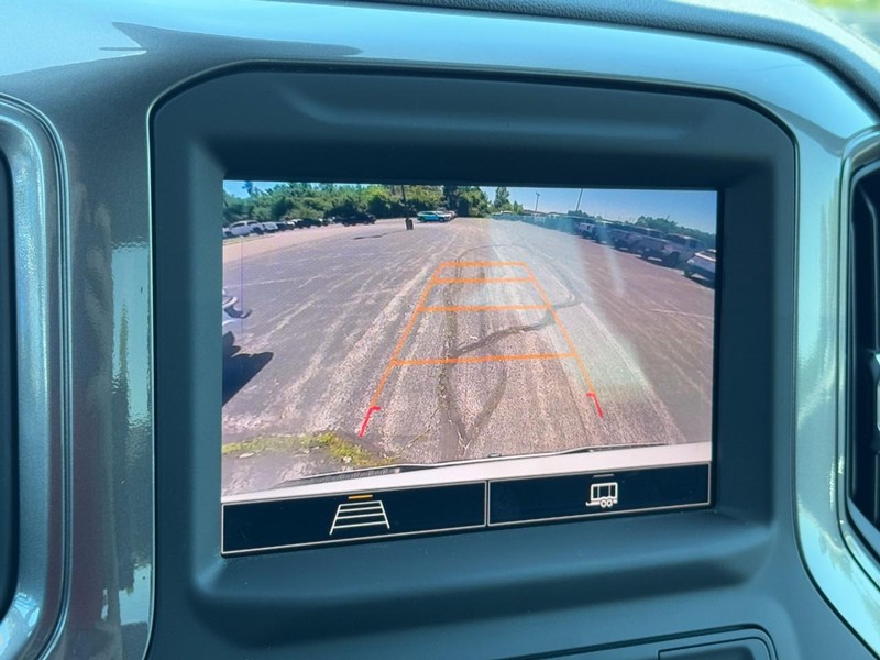 Chevrolet Silverado 1500 Vehicle Image 19