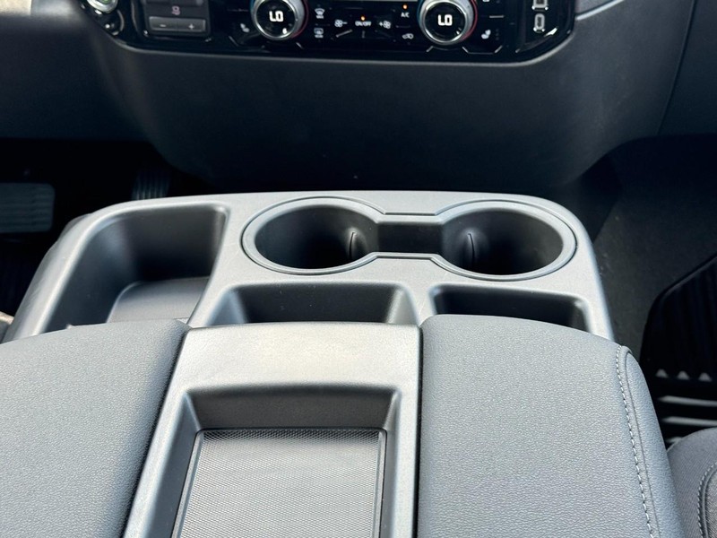 Chevrolet Silverado 1500 Vehicle Image 09