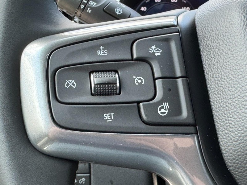 Chevrolet Silverado 1500 Vehicle Image 10