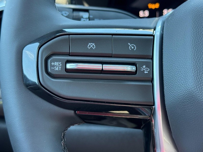 Chevrolet Colorado Vehicle Image 10