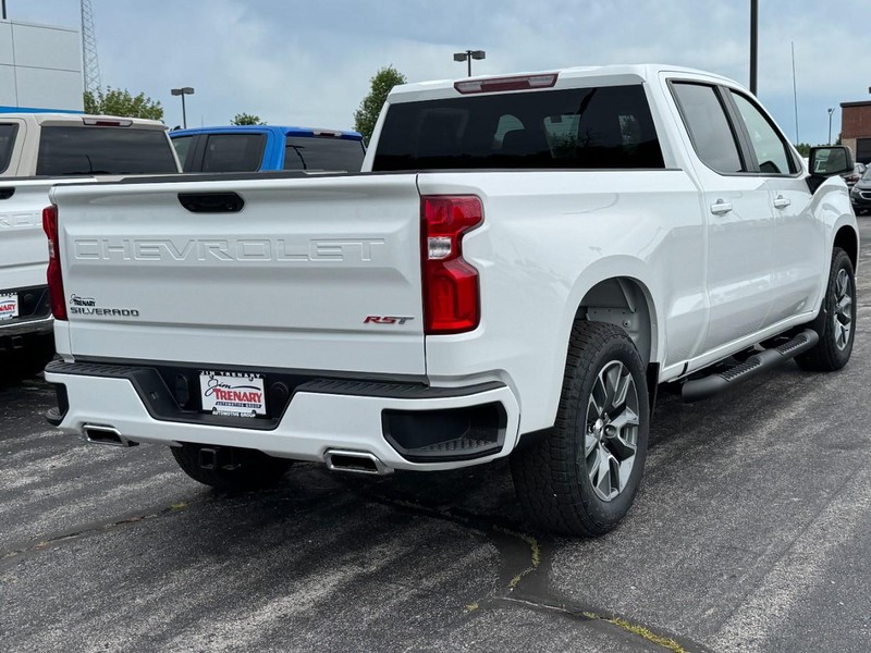 Chevrolet Silverado 1500 Vehicle Image 03
