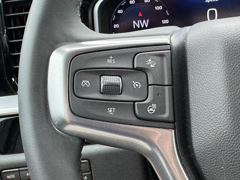 Chevrolet Silverado 1500 Vehicle Image 10