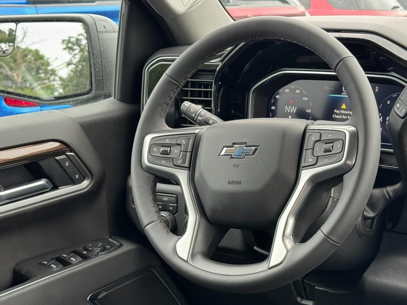 Chevrolet Silverado 1500 Vehicle Image 07