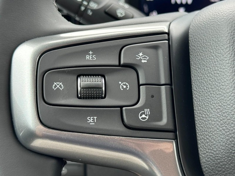 Chevrolet Silverado 1500 Vehicle Image 10