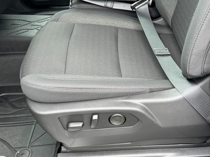 Chevrolet Silverado 1500 Vehicle Image 14