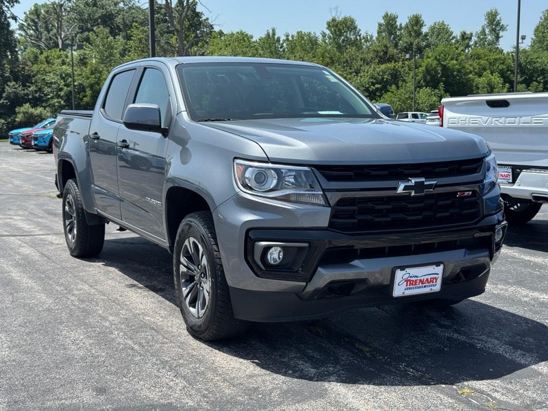 Chevrolet Colorado Vehicle Image 02