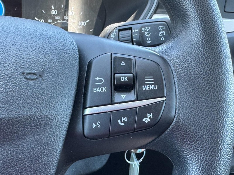 Ford Escape Vehicle Image 17
