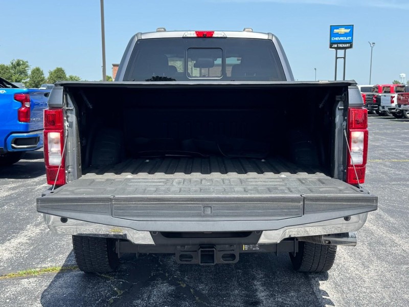 Ford Super Duty F-250 SRW Vehicle Image 05