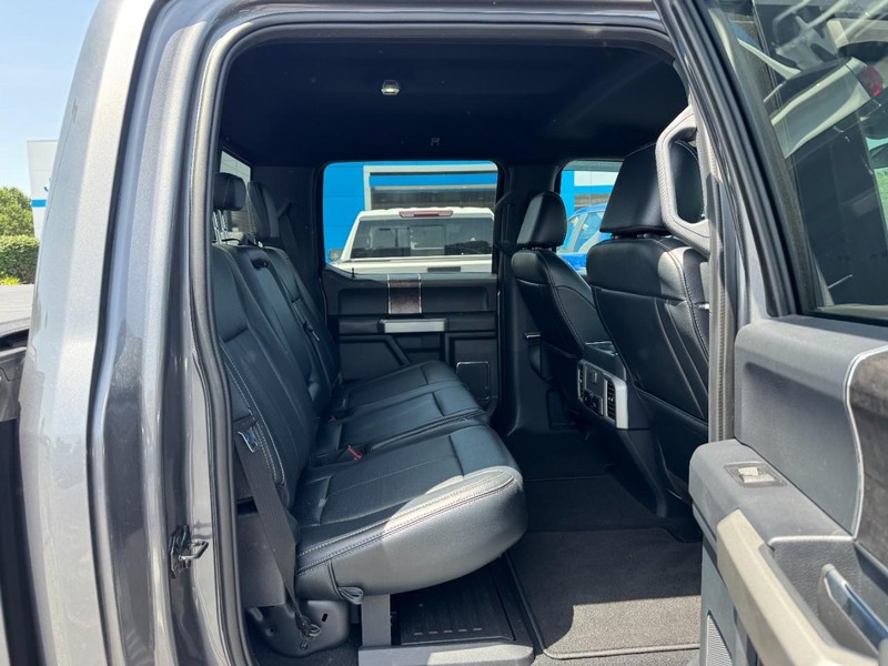 Ford Super Duty F-250 SRW Vehicle Image 10