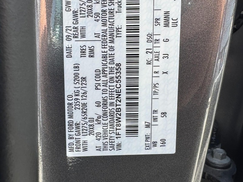 Ford Super Duty F-250 SRW Vehicle Image 25