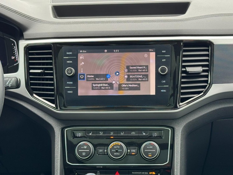 Volkswagen Atlas Cross Sport Vehicle Image 13