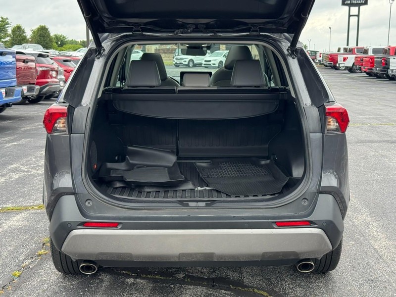 Toyota RAV4 Vehicle Image 05