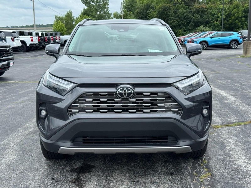 Toyota RAV4 Vehicle Image 09